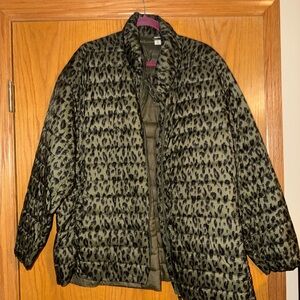 Old Navy Leopard Print Puffer Jacket - Green and Black